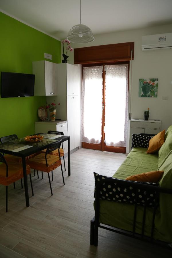 Rosymar Apartment